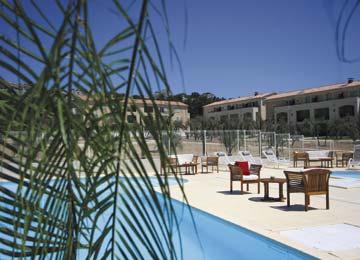 Self-catering - Hire   Baux de Provence / le Paradou Le Domaine de Bourgeac