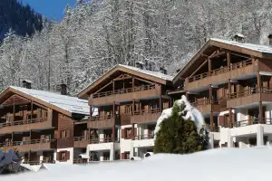 LES GRANDES ALPES