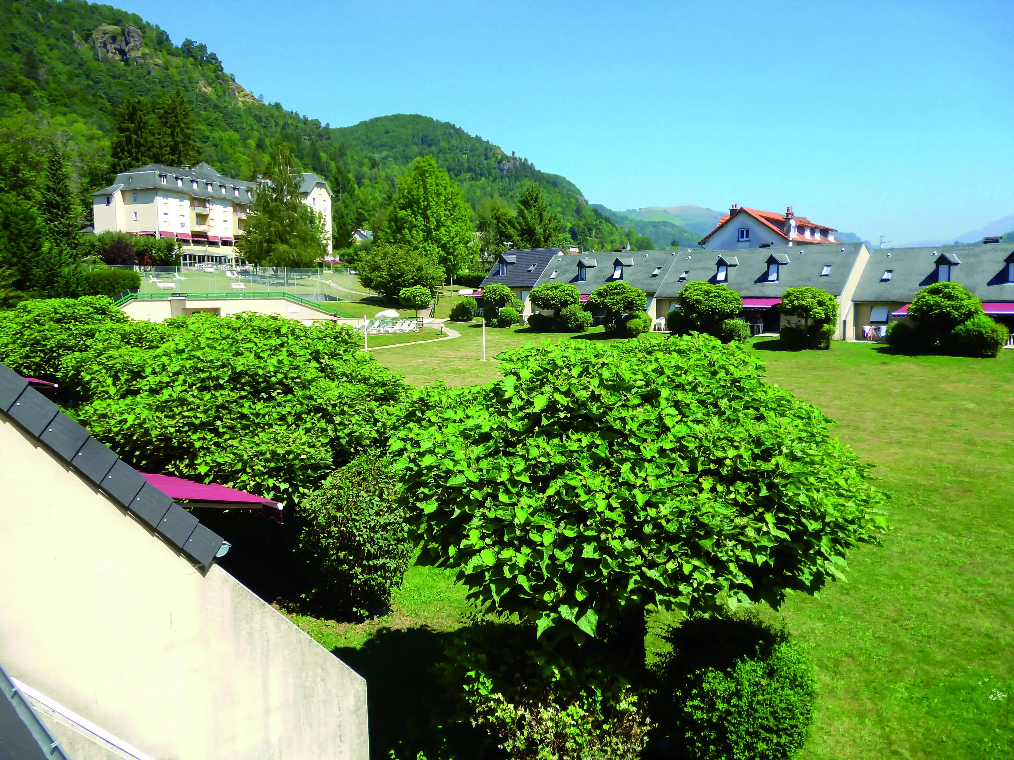 Lagrange Vacances&reg;  - Vic-sur-Cere - COMPLEXE HOTELIER LE FAMILY